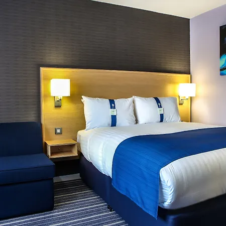 Express - Centre Square By Ihg Hotel 3*