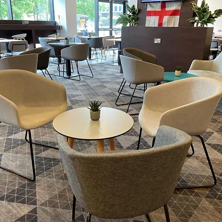 Hotel Express - Centre Square By Ihg 3*
