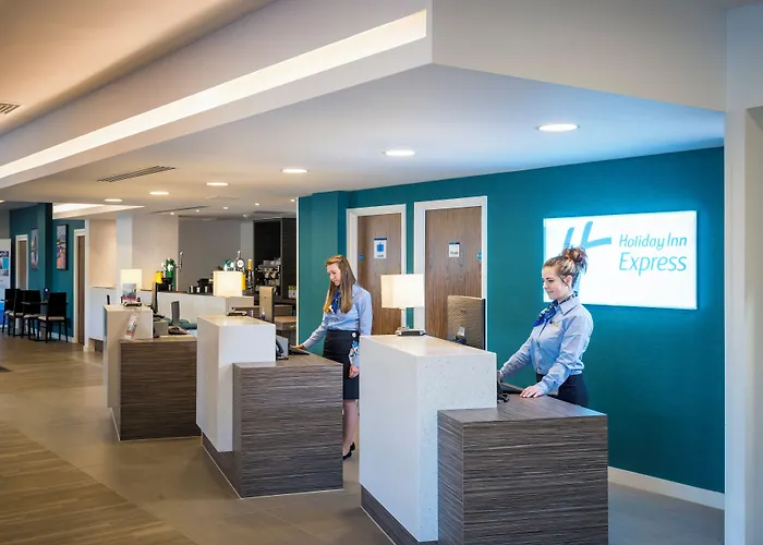 Express - Centre Square By Ihg Hotel