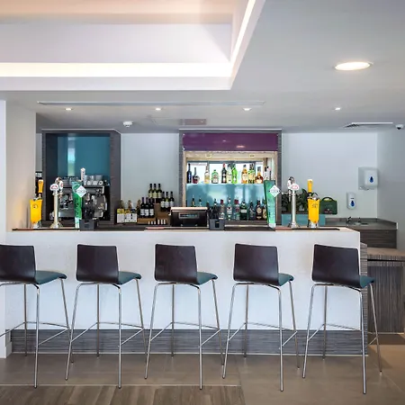 Hotel Express - Centre Square By Ihg 3*