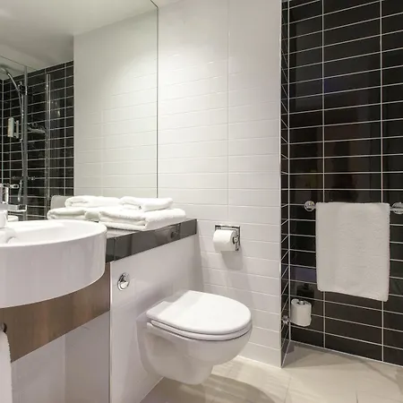 Hotel Express - Centre Square By Ihg 3*