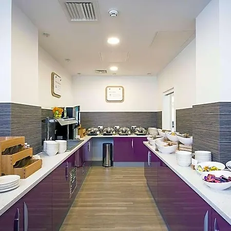 Hotel Express - Centre Square By Ihg 3*