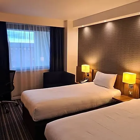 Express - Centre Square By Ihg 3*