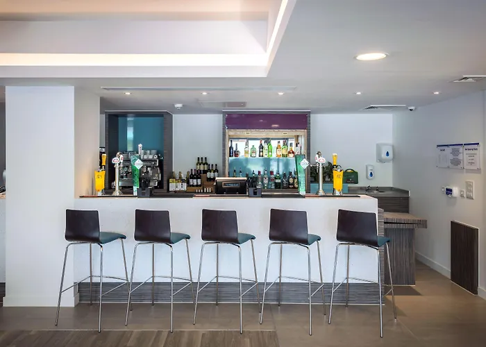 Hotel Express - Centre Square By Ihg 3*