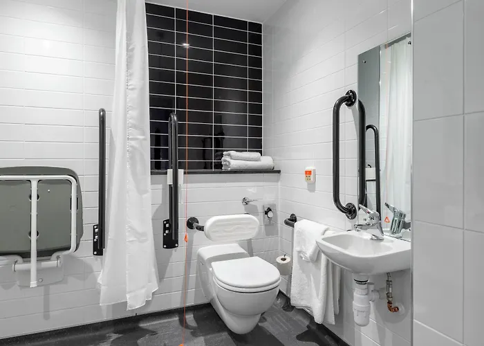 Hotel Express - Centre Square By Ihg 3*