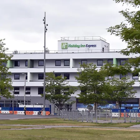 호텔 Express - Centre Square By Ihg 3*