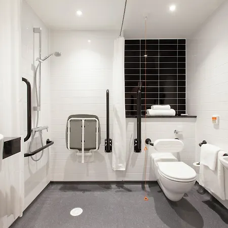 호텔 Express - Centre Square By Ihg