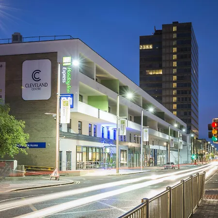 Express - Centre Square By Ihg 호텔 3*