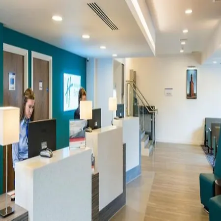 Express - Centre Square By Ihg